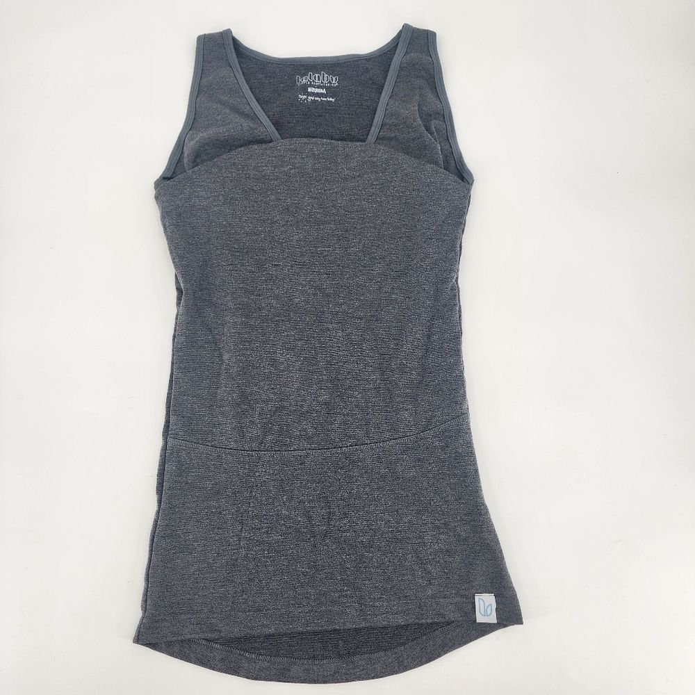 Lalabu Soothe Kangaroo Shirt Size M
